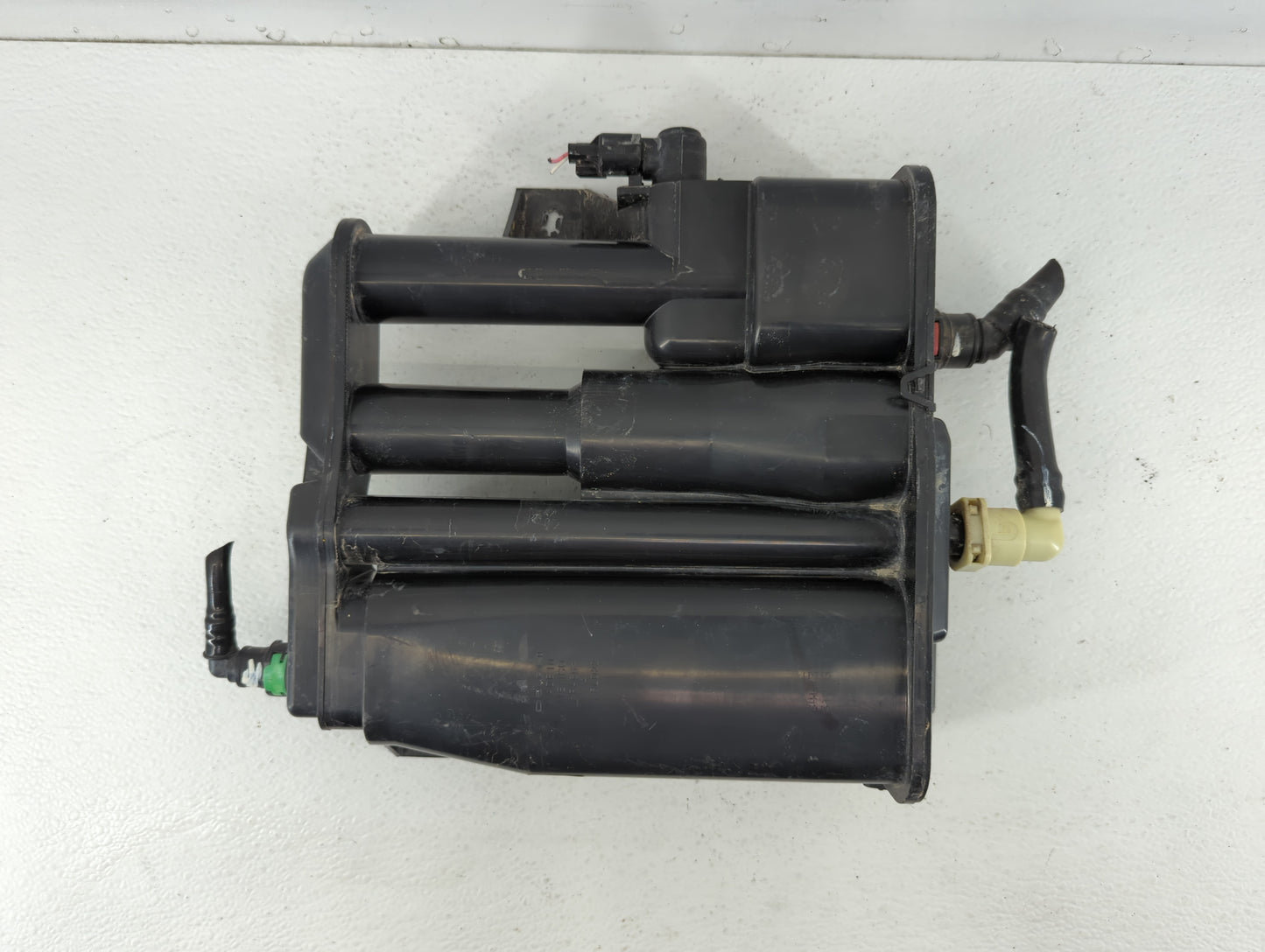 2019 Chevrolet Equinox Fuel Vapor Charcoal Canister 590453 - Oemusedautoparts1.com
