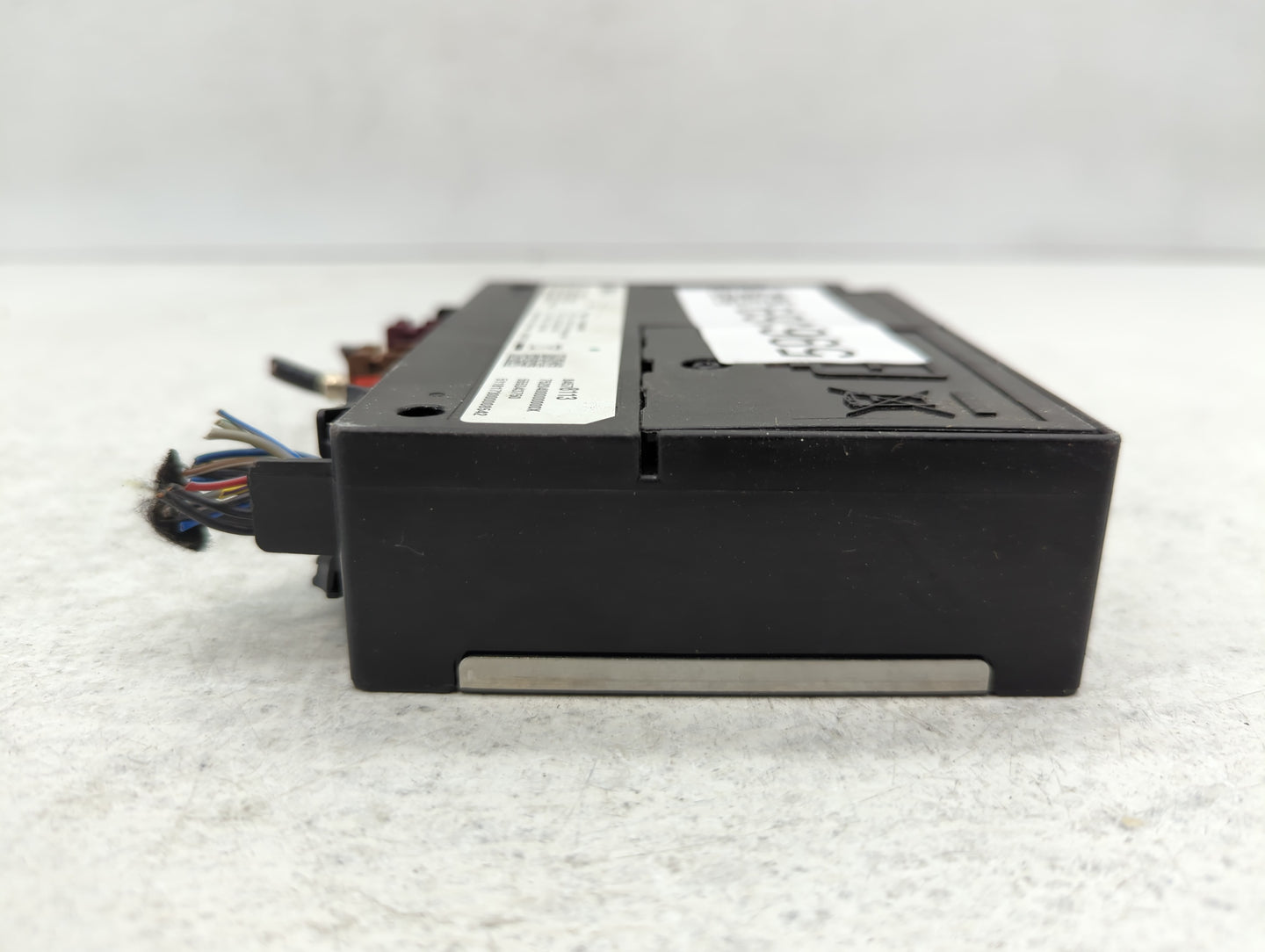 2019 Chevrolet Equinox OnStar Interface Communication Control Module OEM - Oemusedautoparts1.com