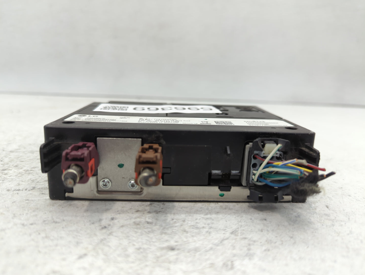 2019 Chevrolet Equinox OnStar Interface Communication Control Module OEM - Oemusedautoparts1.com