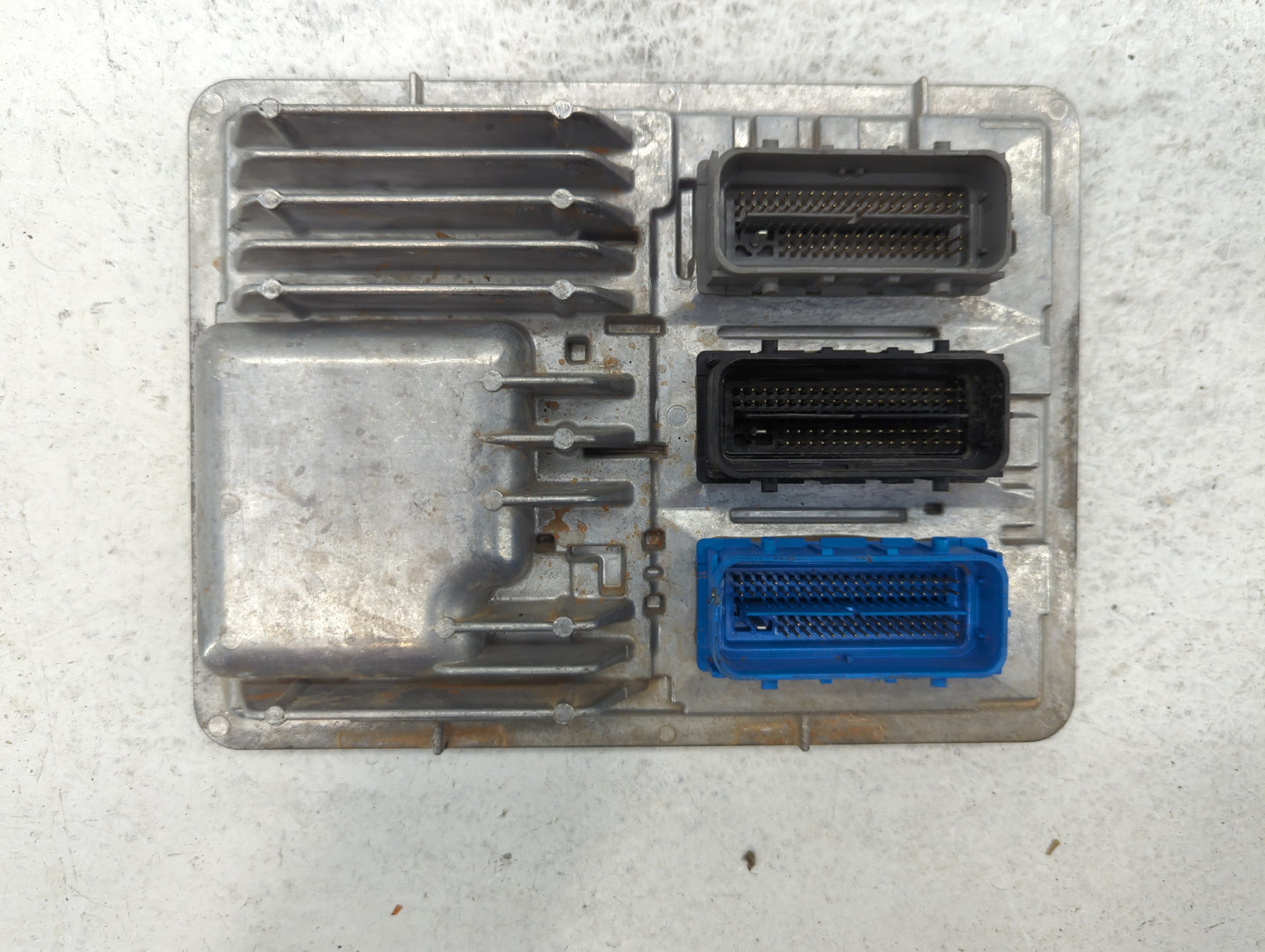 2019 Chevrolet Equinox PCM Engine Control Computer ECU ECM PCU OEM P/N:12692038 12697837, 12696201 Fits OEM Used Auto Parts 