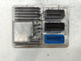 compare product 2019 Chevrolet Equinox PCM Engine Control Computer ECU ECM PCU OEM P/N:12692038 12697837, 12696201 Fits OEM Used Auto Parts