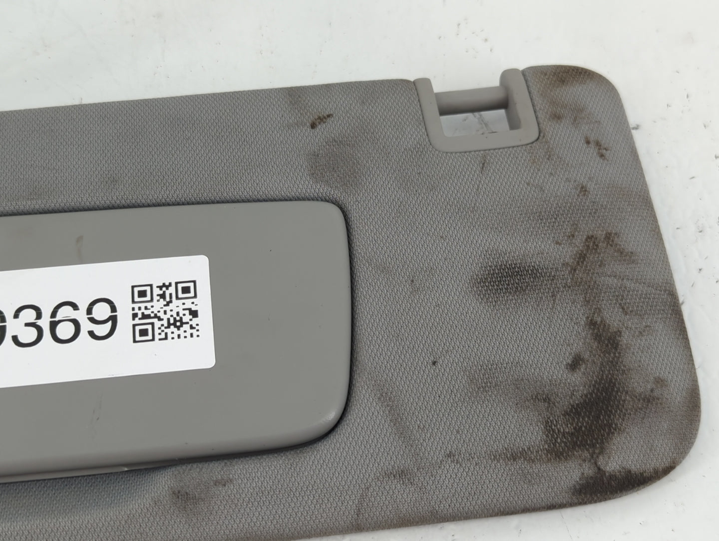 2018-2019 Chevrolet Equinox Sun Visor Shade Replacement Driver Left Mirror Fits Fits 2018 2019 OEM Used Auto Parts - Oemused