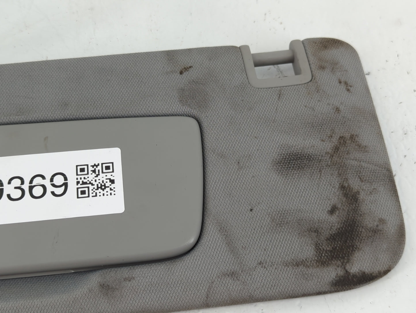 2018-2019 Chevrolet Equinox Sun Visor Shade Replacement Driver Left Mirror Fits Fits 2018 2019 OEM Used Auto Parts - Oemused