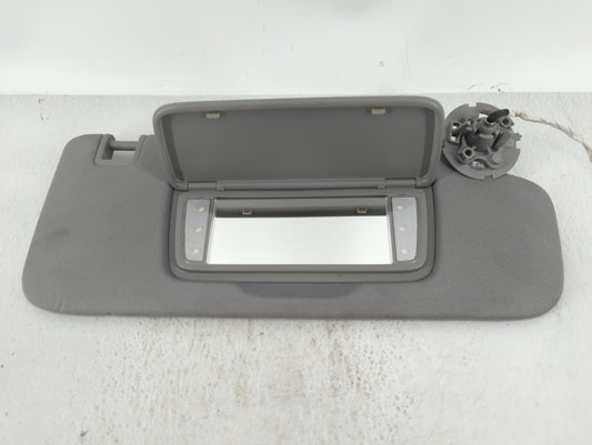 2018-2019 Chevrolet Equinox Sun Visor Shade Replacement Passenger Right Mirror Fits Fits 2018 2019 OEM Used Auto Parts - Oem