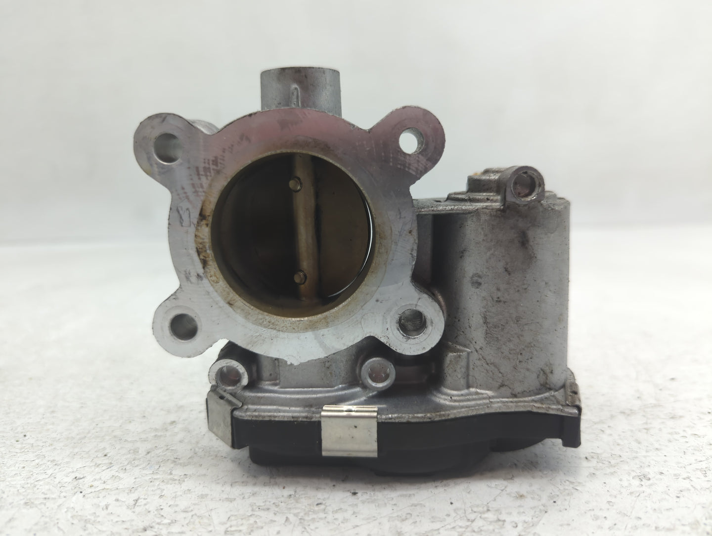 2018-2022 Chevrolet Equinox Throttle Body P/N:0489AA126713 Fits Fits 2016 2017 2018 2019 2020 2021 2022 OEM Used Auto Parts 