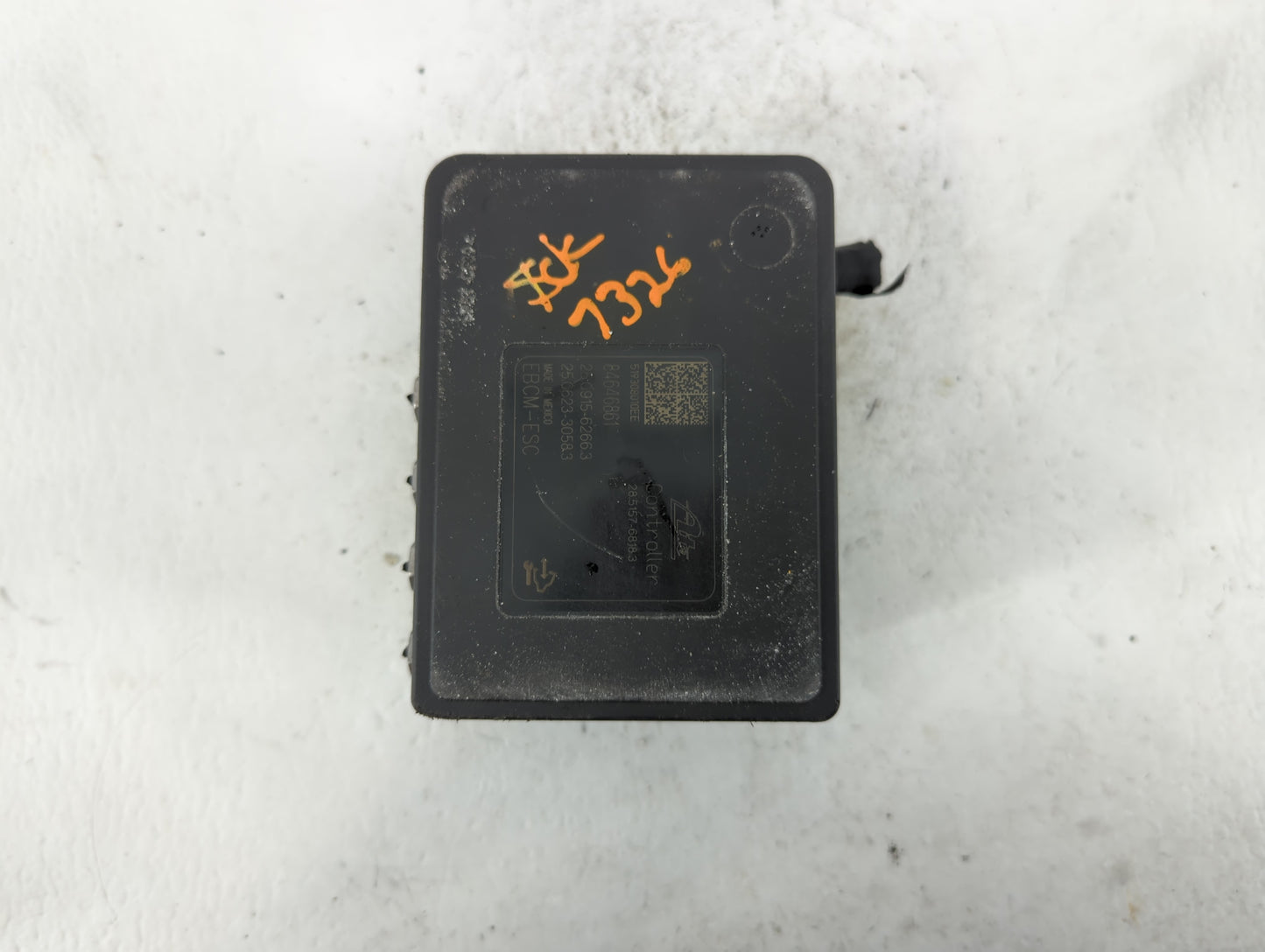 2018-2019 Chevrolet Equinox ABS Pump Control Module Replacement P/N:84646849 Fits Fits 2018 2019 2020 2021 OEM Used Auto Par