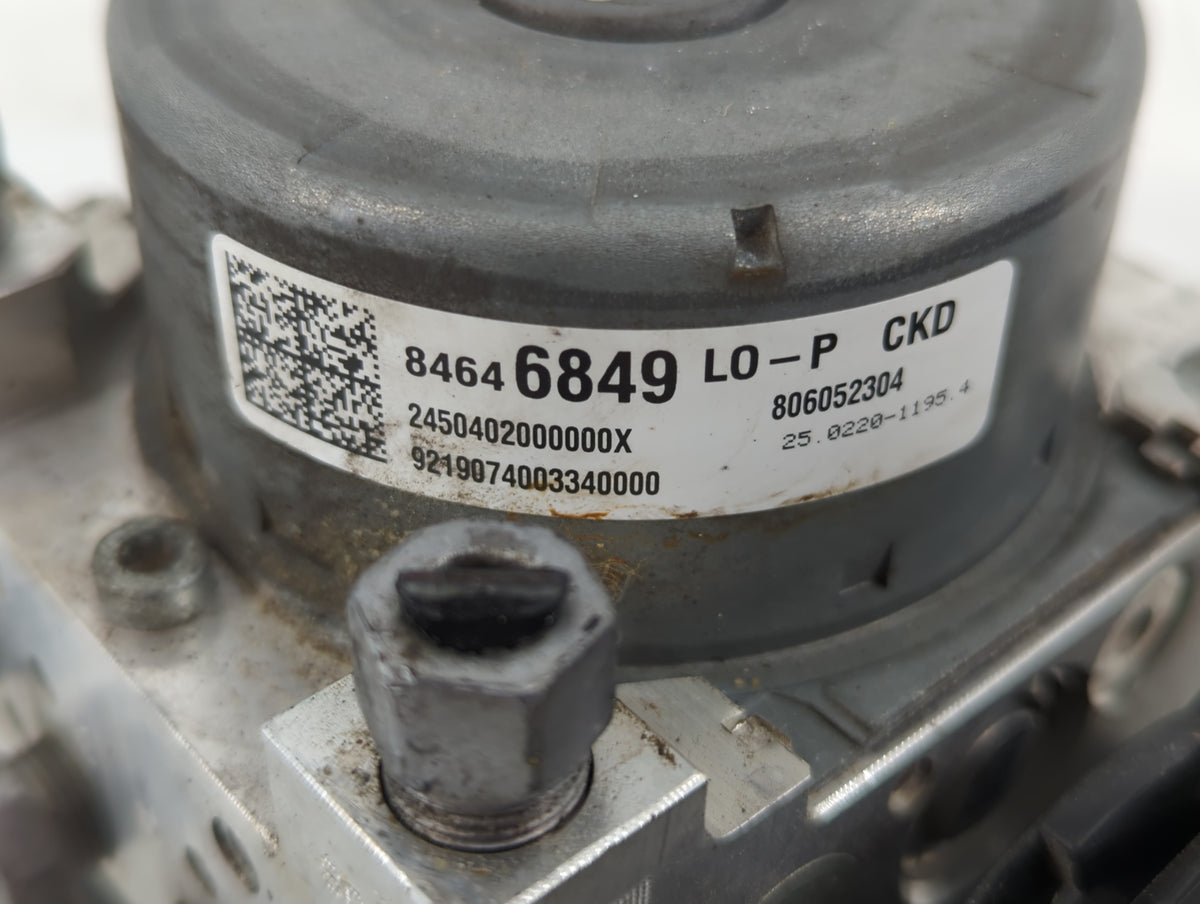 2018-2019 Chevrolet Equinox Anti-Lock Brake ABS Pump Module Actuator OEM P/N:84646849 Fits Fits 2018 2019 2020 2021 OEM Used