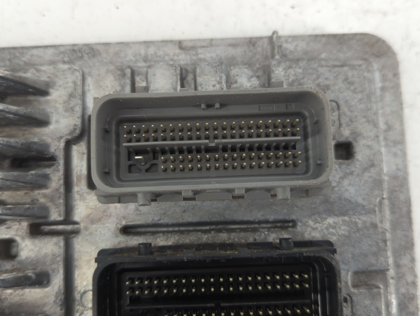 2018-2020 Chevrolet Equinox PCM Engine Control Computer ECU ECM PCU OEM P/N:12697837 Fits Fits 2017 2018 2019 2020 2021 2022