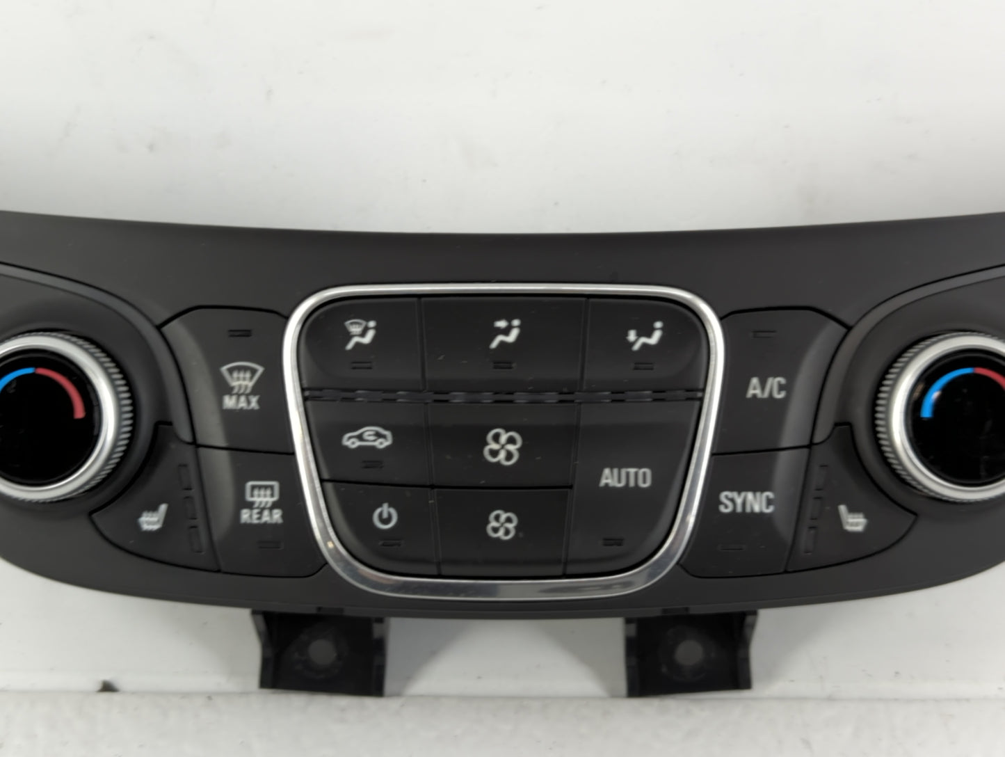 2019-2021 Chevrolet Equinox Climate Control Module Temperature AC/Heater Replacement P/N:84422506 Fits Fits 2019 2020 2021 O