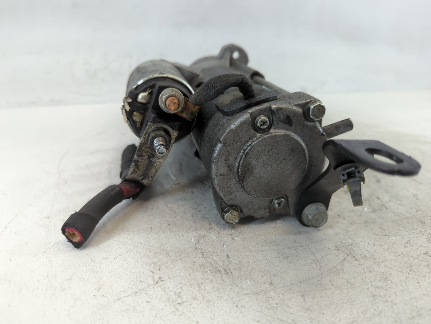 2018-2022 Chevrolet Equinox Car Starter Motor Solenoid OEM P/N:12680615 Fits Fits 2017 2018 2019 2020 2021 2022 OEM Used Aut