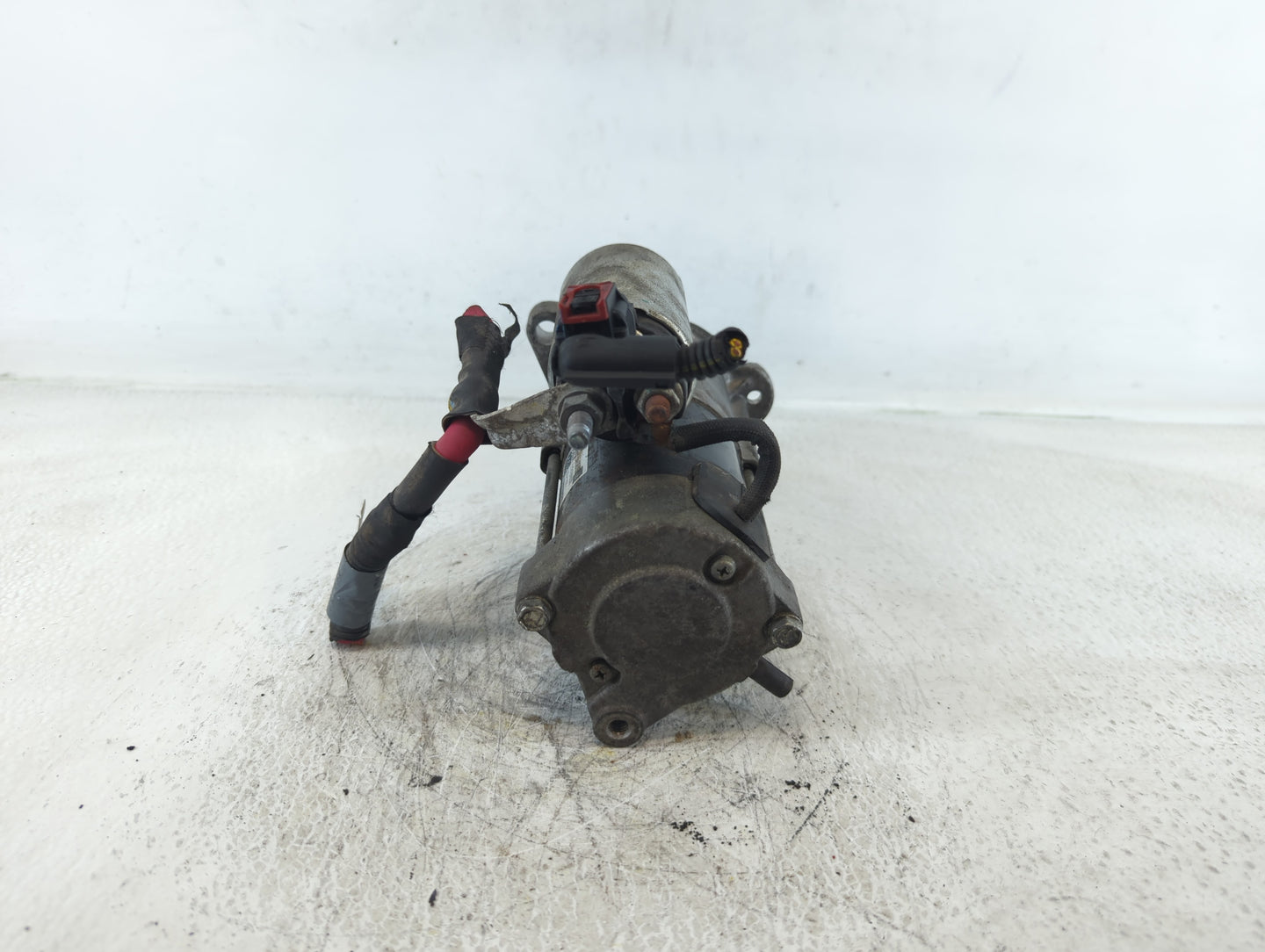 2018-2022 Chevrolet Equinox Car Starter Motor Solenoid OEM P/N:12680615 Fits Fits 2017 2018 2019 2020 2021 2022 OEM Used Aut