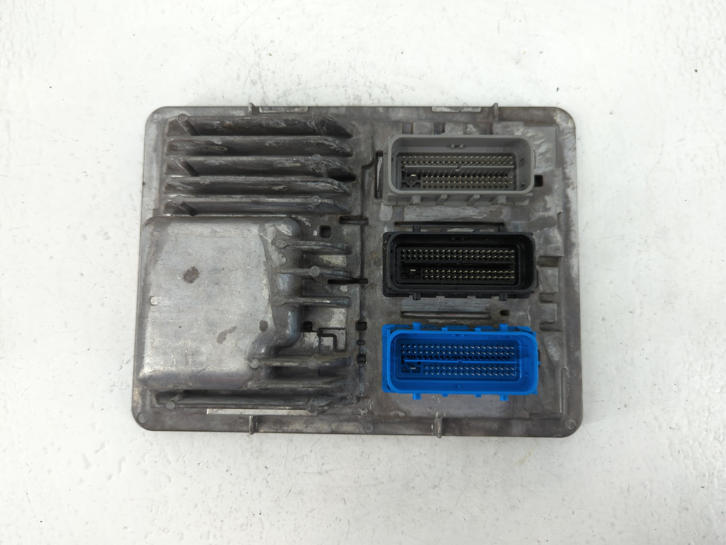2018-2020 Chevrolet Equinox PCM Engine Control Computer ECU ECM PCU OEM P/N:12697837 Fits Fits 2017 2018 2019 2020 2021 2022