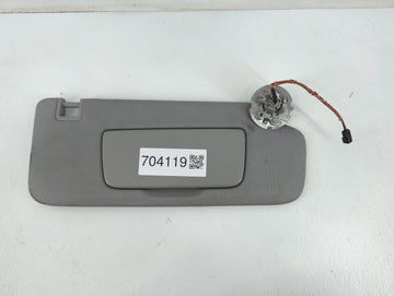 2018-2019 Chevrolet Equinox Sun Visor Shade Replacement Passenger Right Mirror Fits Fits 2018 2019 OEM Used Auto Parts