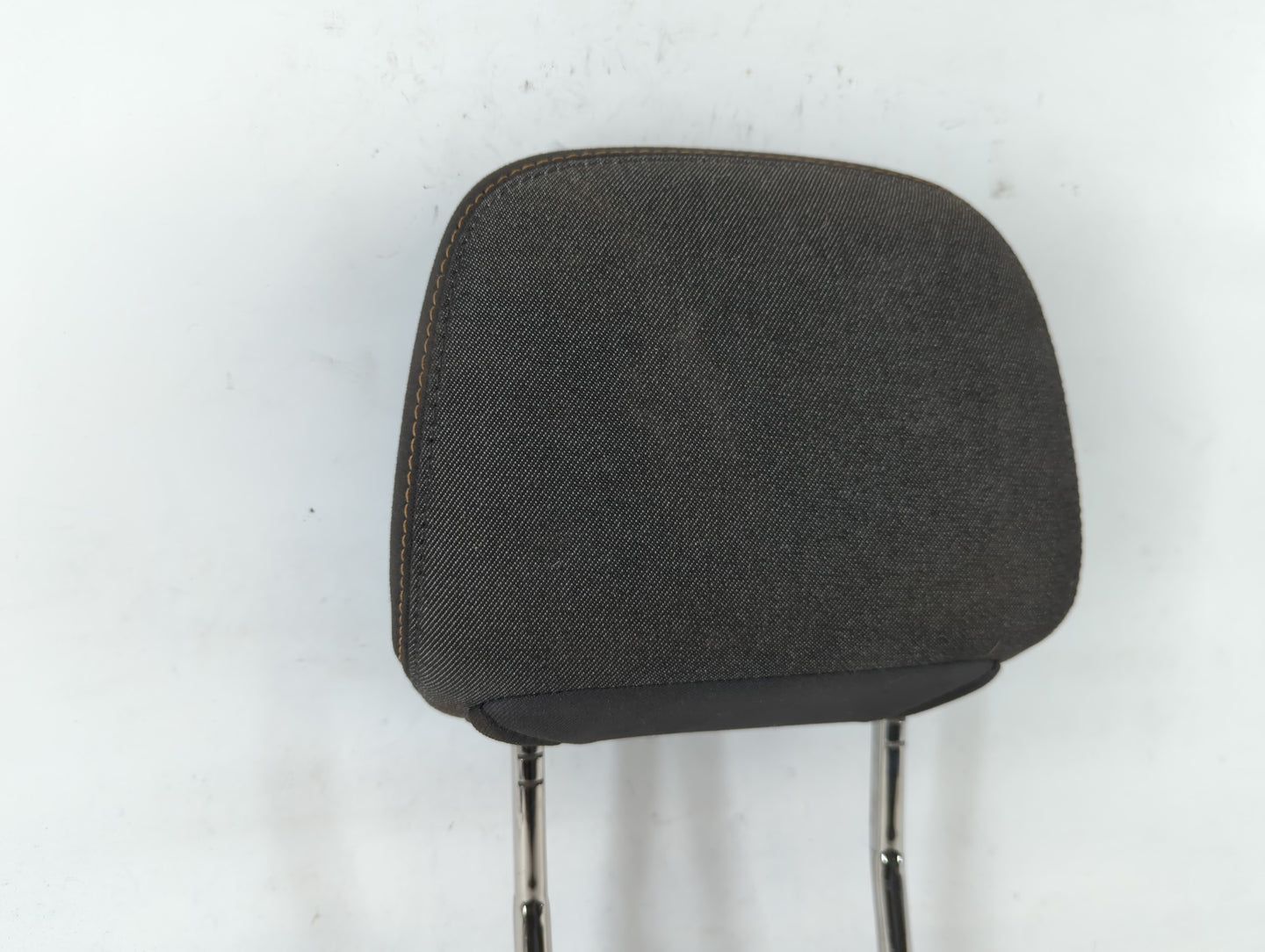 2018-2022 Chevrolet Equinox Headrest Head Rest Front Driver Passenger Seat Fits Fits 2018 2019 2020 2021 2022 OEM Used Auto 