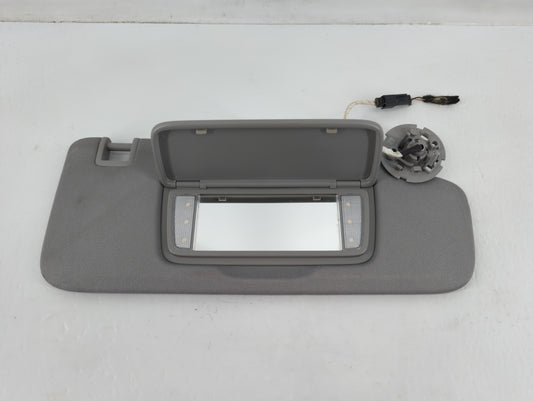 2018-2019 Chevrolet Equinox Sun Visor Shade Replacement Passenger Right Mirror Fits Fits 2018 2019 OEM Used Auto Parts - Oem
