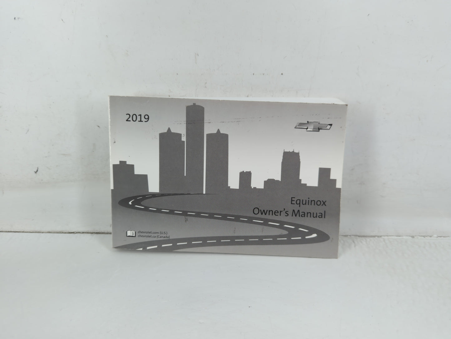2019 Chevrolet Equinox Owners Manual Book Guide P/N:84134729 A OEM Used Auto Parts - Oemusedautoparts1.com