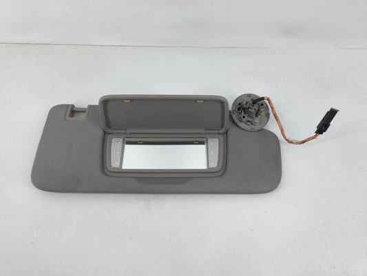 2018-2019 Chevrolet Equinox Sun Visor Shade Replacement Driver Left Mirror Fits Fits 2018 2019 OEM Used Auto Parts - Oemused