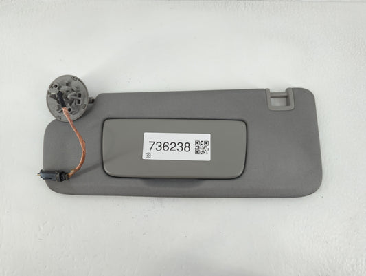 2018-2019 Chevrolet Equinox Sun Visor Shade Replacement Passenger Right Mirror Fits Fits 2018 2019 OEM Used Auto Parts