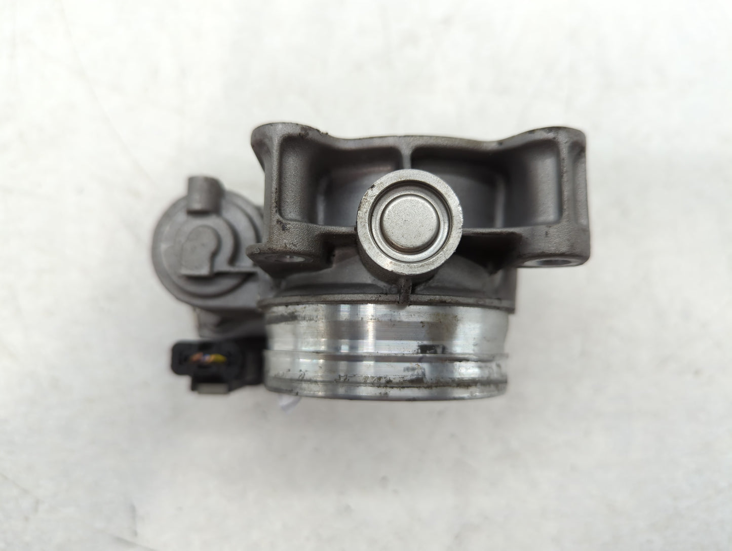 2018-2020 Chevrolet Equinox Throttle Body P/N:12681472AA Fits Fits 2013 2014 2015 2016 2017 2018 2019 2020 2021 OEM Used Aut