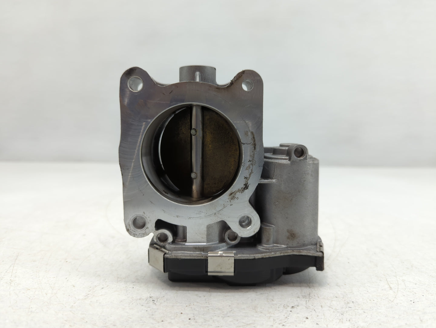 2018-2020 Chevrolet Equinox Throttle Body P/N:12681472AA Fits Fits 2013 2014 2015 2016 2017 2018 2019 2020 2021 OEM Used Aut