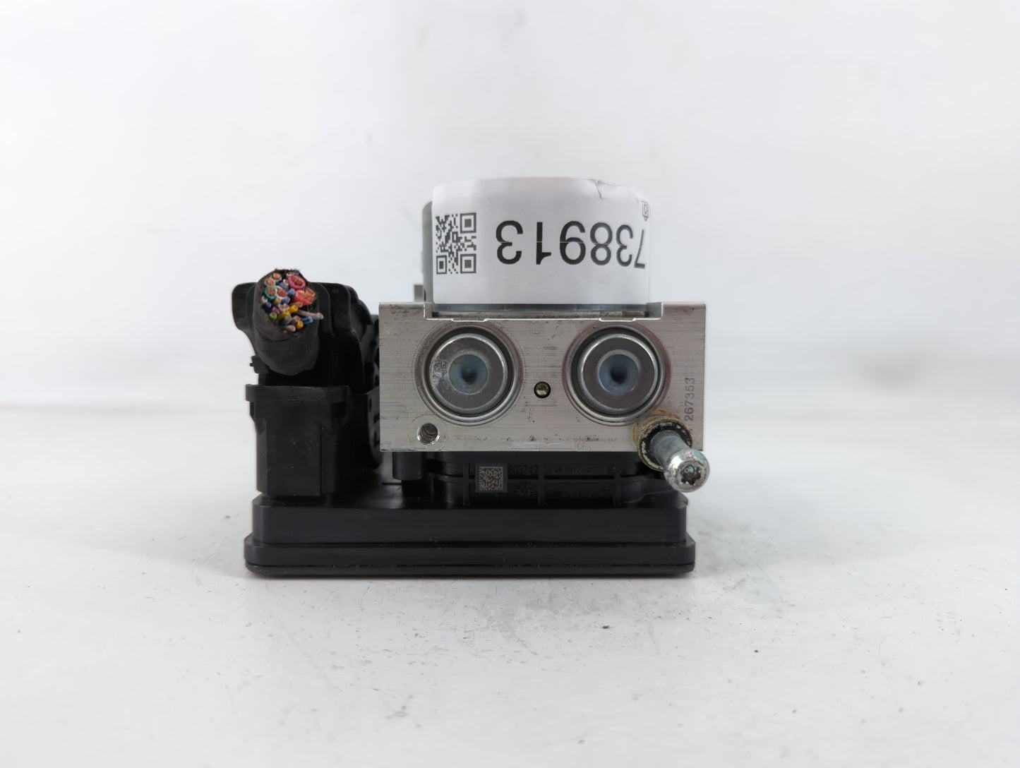 2018-2019 Chevrolet Equinox ABS Pump Control Module Replacement P/N:84560131 Fits Fits 2018 2019 2020 2021 OEM Used Auto Par