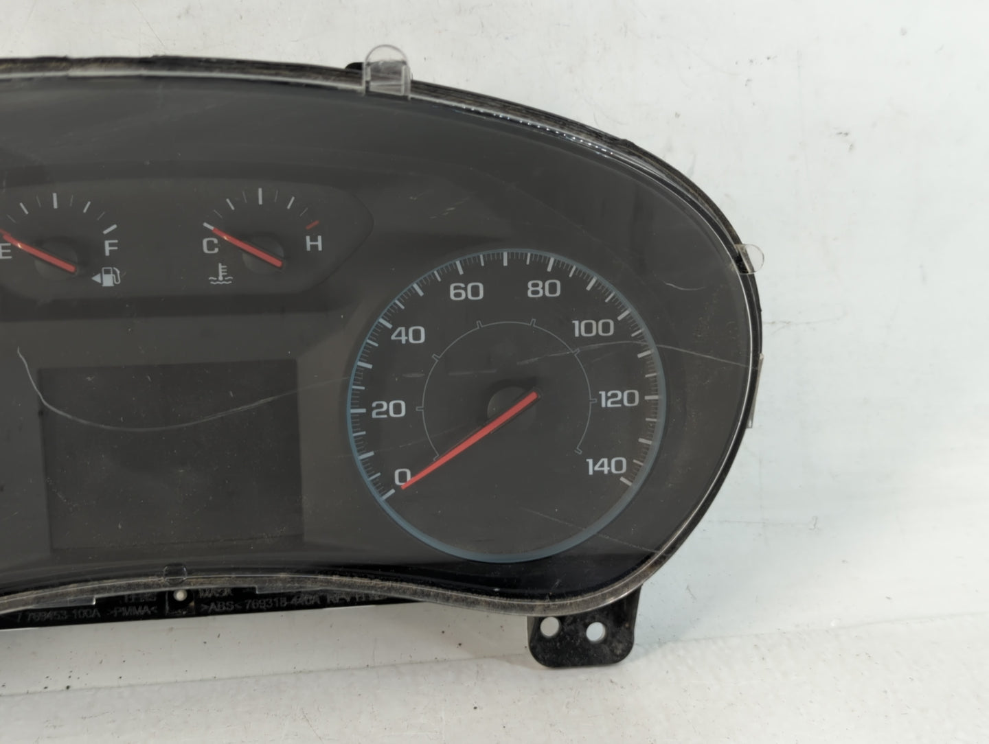 2019-2022 Chevrolet Equinox Instrument Cluster Speedometer Gauges P/N:84625643 Fits Fits 2019 2020 2021 2022 OEM Used Auto P