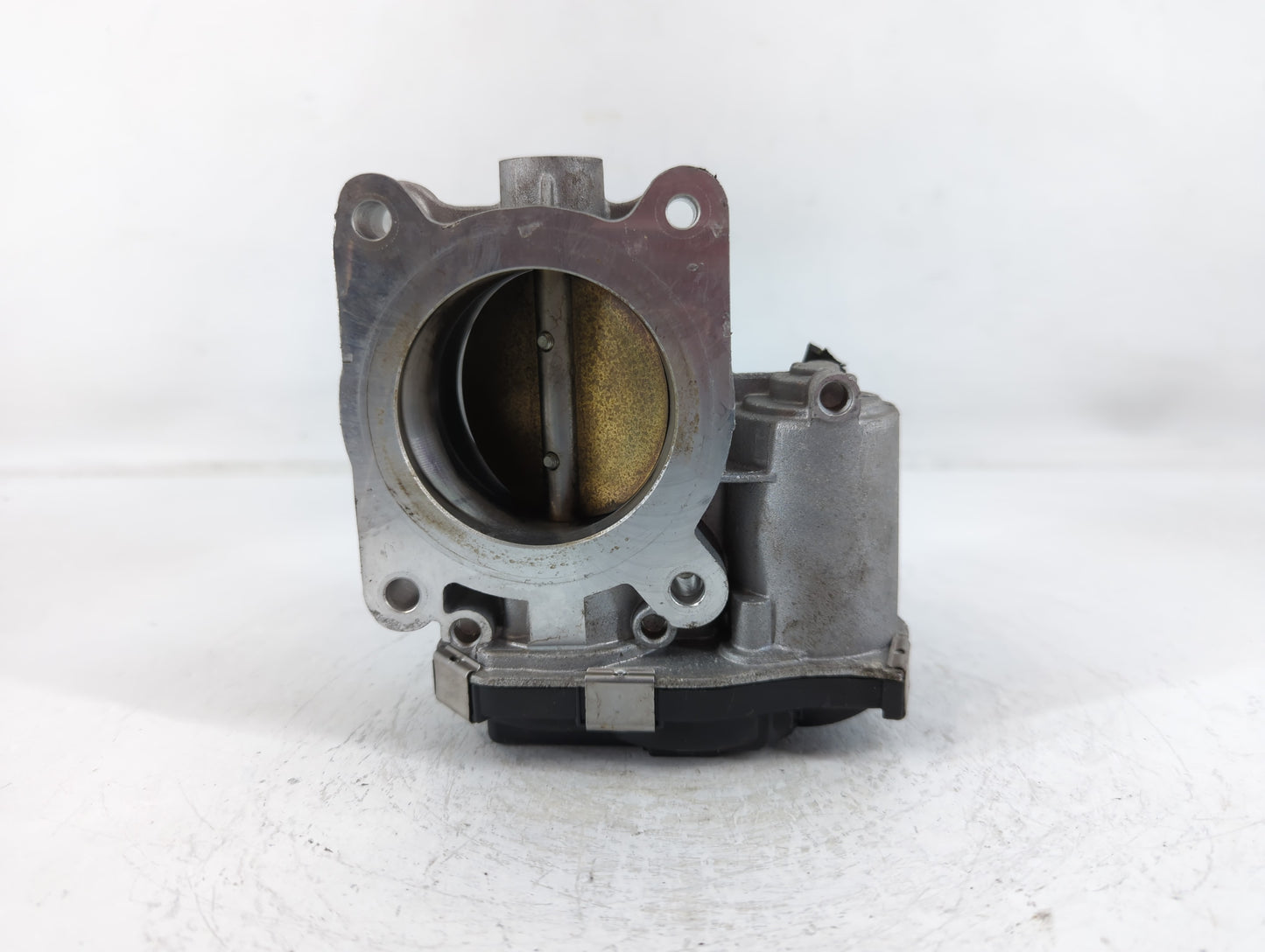 2018-2020 Chevrolet Equinox Throttle Body P/N:12670837AA Fits Fits 2013 2014 2015 2016 2017 2018 2019 2020 2021 OEM Used Aut