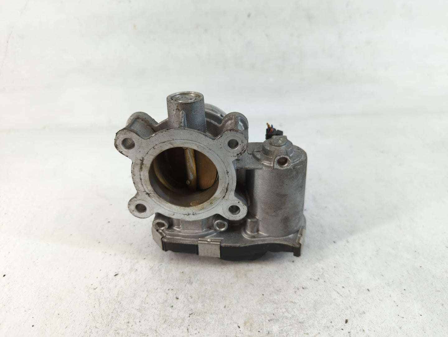 2018-2022 Chevrolet Equinox Throttle Body P/N:12671379AA Fits Fits 2016 2017 2018 2019 2020 2021 2022 OEM Used Auto Parts - 