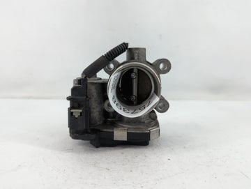2018-2022 Chevrolet Equinox Throttle Body P/N:12671379AA Fits Fits 2016 2017 2018 2019 2020 2021 2022 OEM Used Auto Parts - 