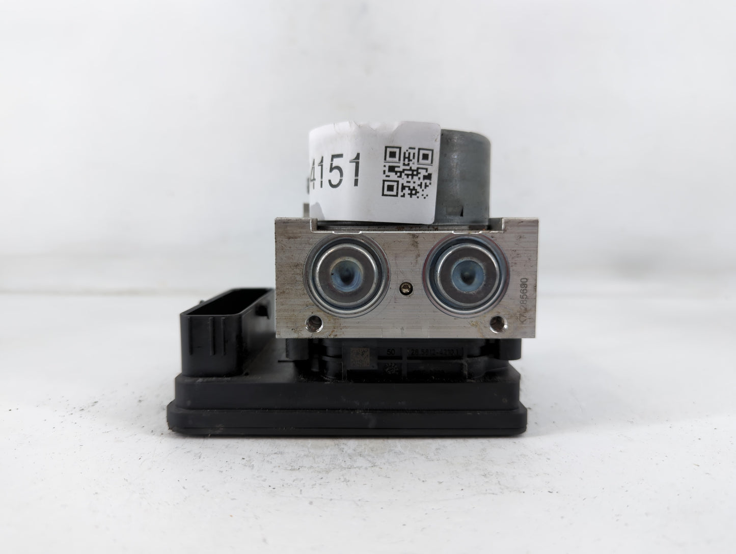 2018-2019 Chevrolet Equinox ABS Pump Control Module Replacement P/N:84560131 Fits Fits 2018 2019 2020 2021 OEM Used Auto Par