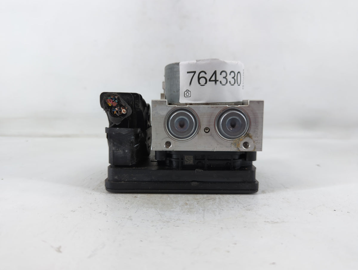 2018-2019 Chevrolet Equinox Anti-Lock Brake ABS Pump Module Actuator OEM P/N:84560131 Fits Fits 2018 2019 2020 2021 OEM Used