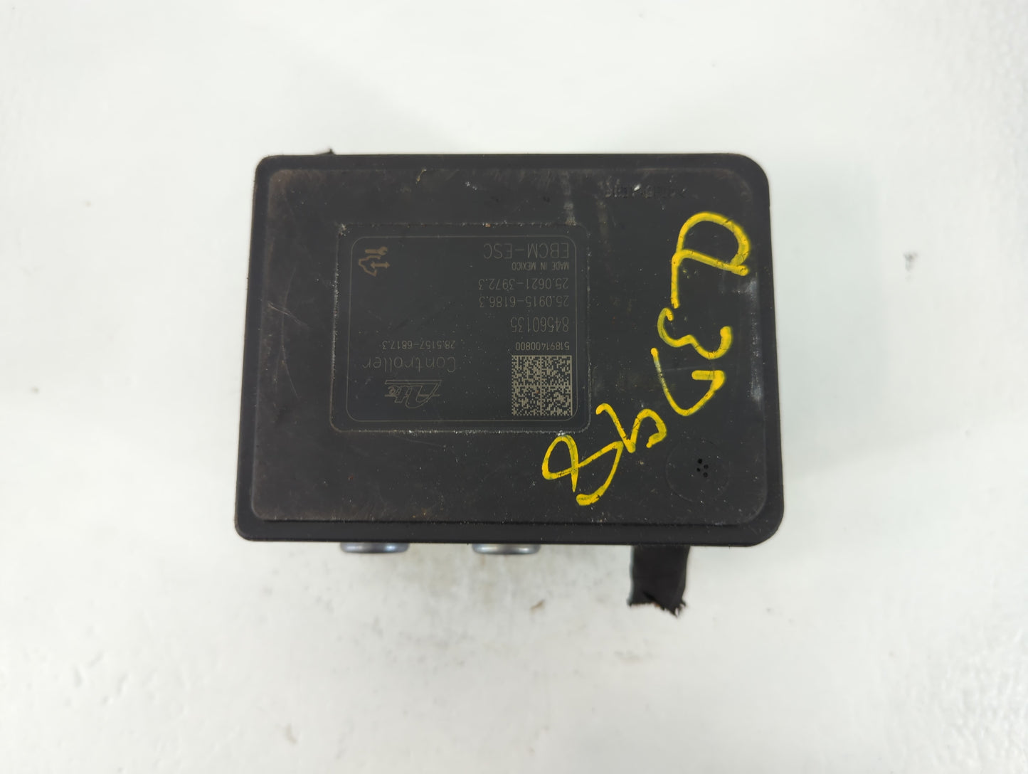 2018-2019 Chevrolet Equinox ABS Pump Control Module Replacement P/N:84560131 Fits Fits 2018 2019 2020 2021 OEM Used Auto Par