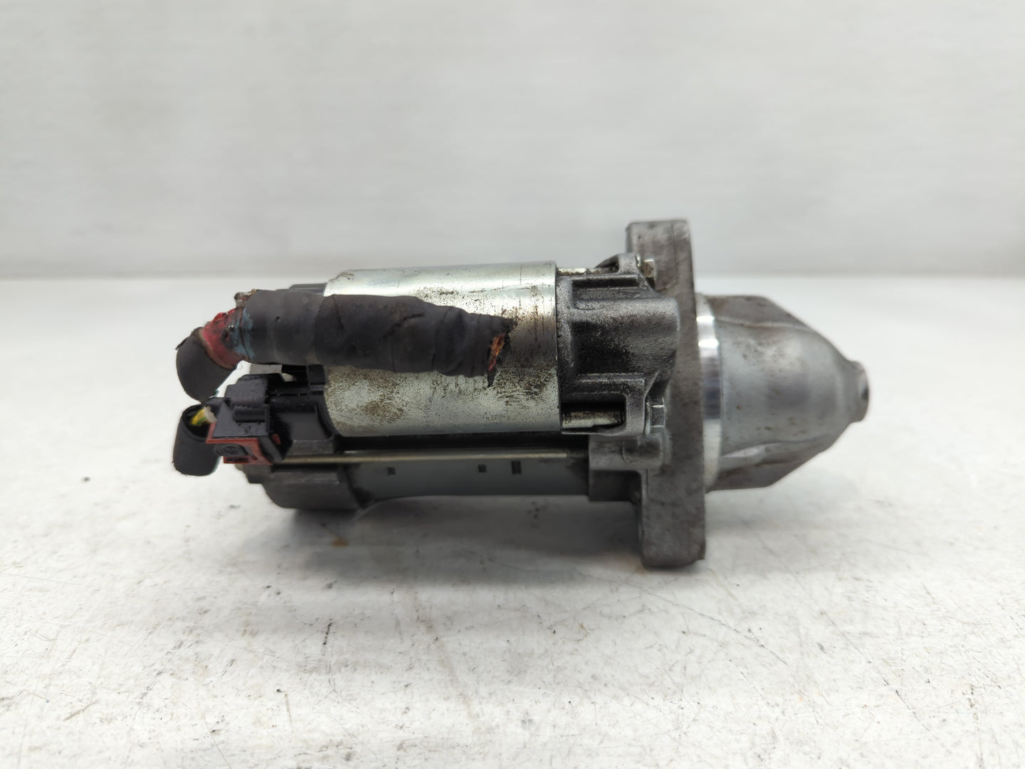 2018-2020 Chevrolet Equinox Car Starter Motor Solenoid OEM P/N:12663052 Fits Fits 2015 2016 2017 2018 2019 2020 2021 OEM Use