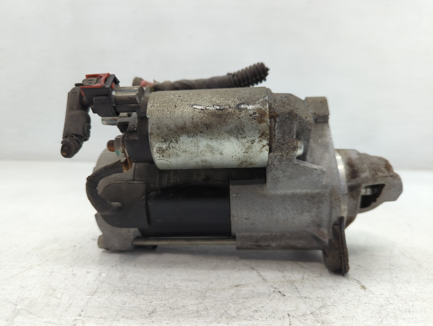 2018-2022 Chevrolet Equinox Car Starter Motor Solenoid OEM P/N:12680615 Fits Fits 2017 2018 2019 2020 2021 2022 OEM Used Aut