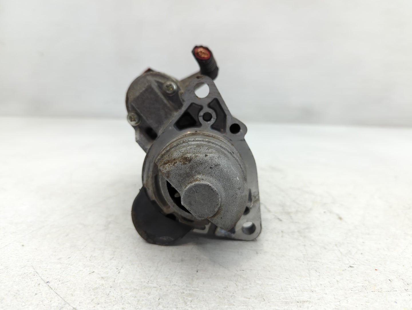 2018-2022 Chevrolet Equinox Car Starter Motor Solenoid OEM P/N:12680615 Fits Fits 2017 2018 2019 2020 2021 2022 OEM Used Aut