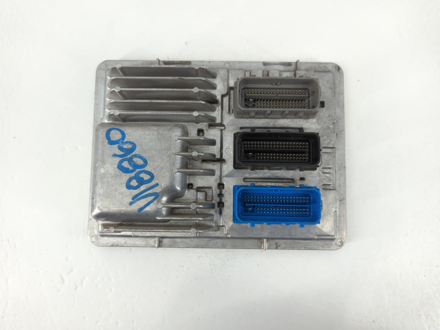 2018-2020 Chevrolet Equinox PCM Engine Control Computer ECU ECM PCU OEM P/N:12697837 Fits Fits 2017 2018 2019 2020 2021 2022
