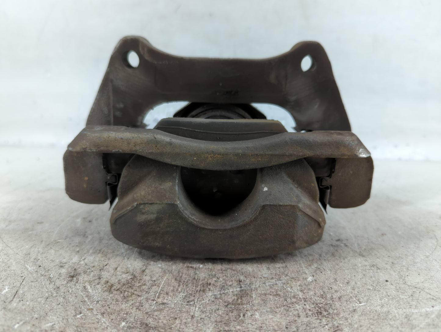 2019 Chevrolet Equinox Front Driver Left Brake Caliper - Oemusedautoparts1.com