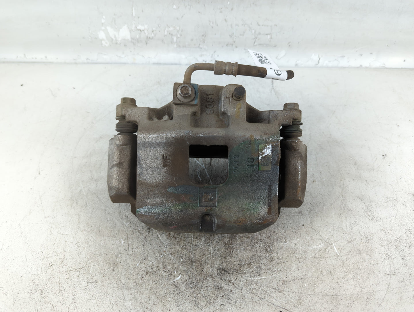 2019 Chevrolet Equinox Front Driver Left Brake Caliper - Oemusedautoparts1.com