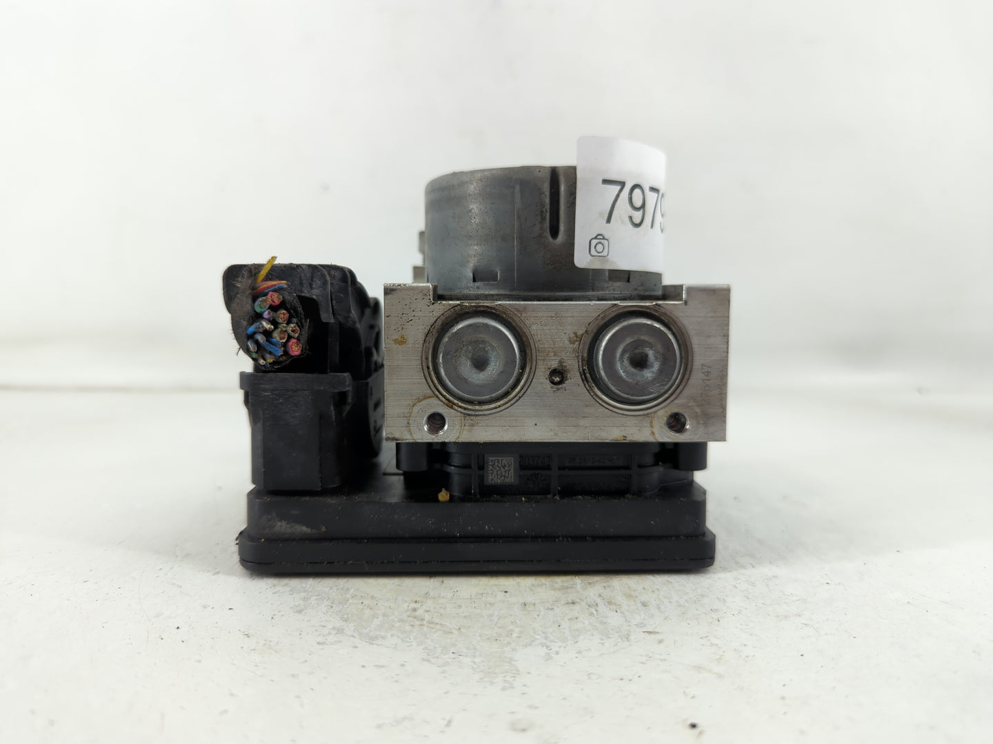 2018-2019 Chevrolet Equinox ABS Pump Control Module Replacement P/N:84560131 Fits Fits 2018 2019 2020 2021 OEM Used Auto Par