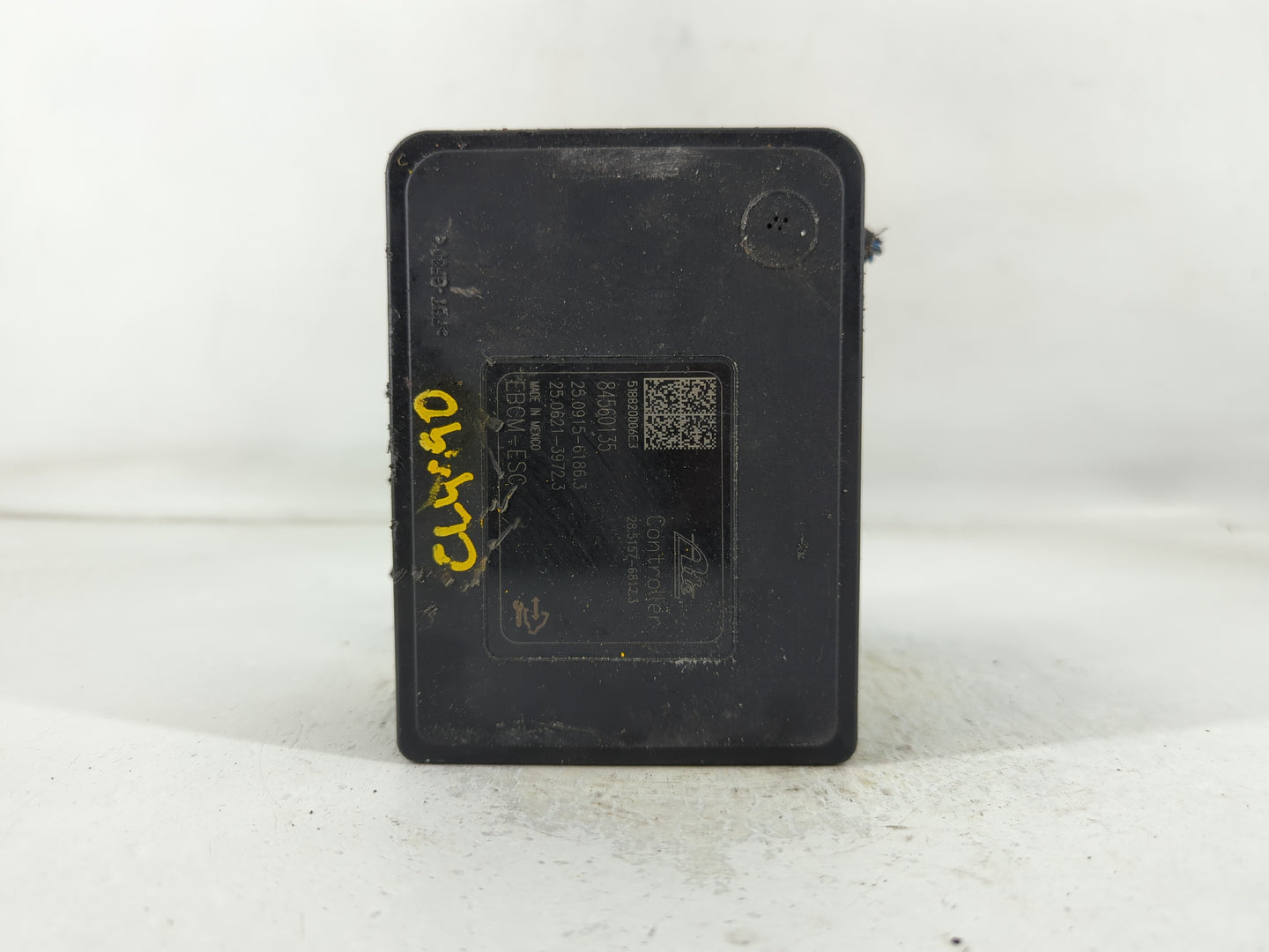 2018-2019 Chevrolet Equinox ABS Pump Control Module Replacement P/N:84560131 Fits Fits 2018 2019 2020 2021 OEM Used Auto Par