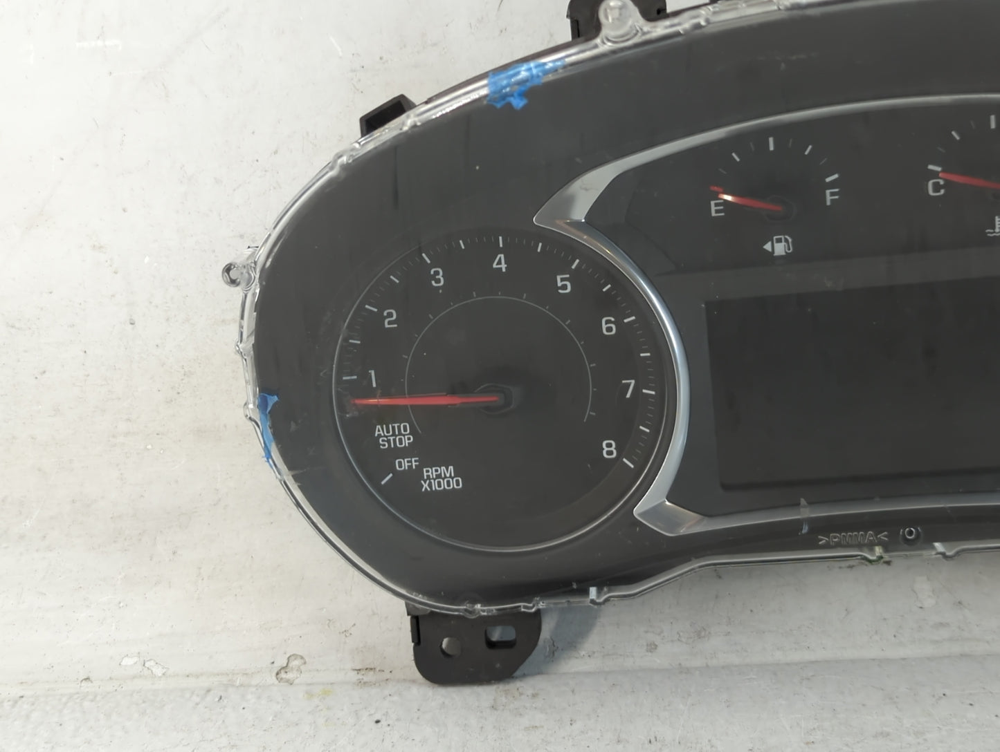 2019-2022 Chevrolet Equinox Instrument Cluster Speedometer Gauges P/N:84642813 Fits Fits 2019 2020 2021 2022 OEM Used Auto P