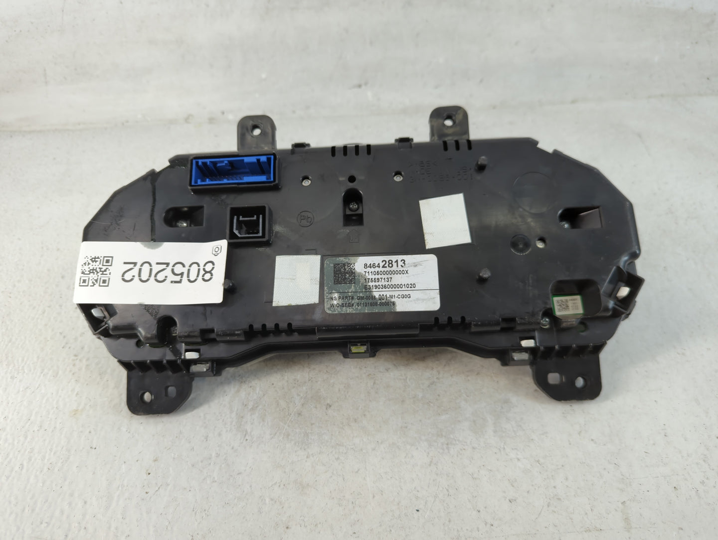 2019-2022 Chevrolet Equinox Instrument Cluster Speedometer Gauges P/N:84642813 Fits Fits 2019 2020 2021 2022 OEM Used Auto P