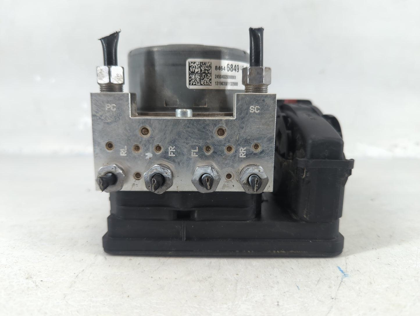 2018-2019 Chevrolet Equinox ABS Pump Control Module Replacement P/N:84646849 Fits Fits 2018 2019 2020 2021 OEM Used Auto Par