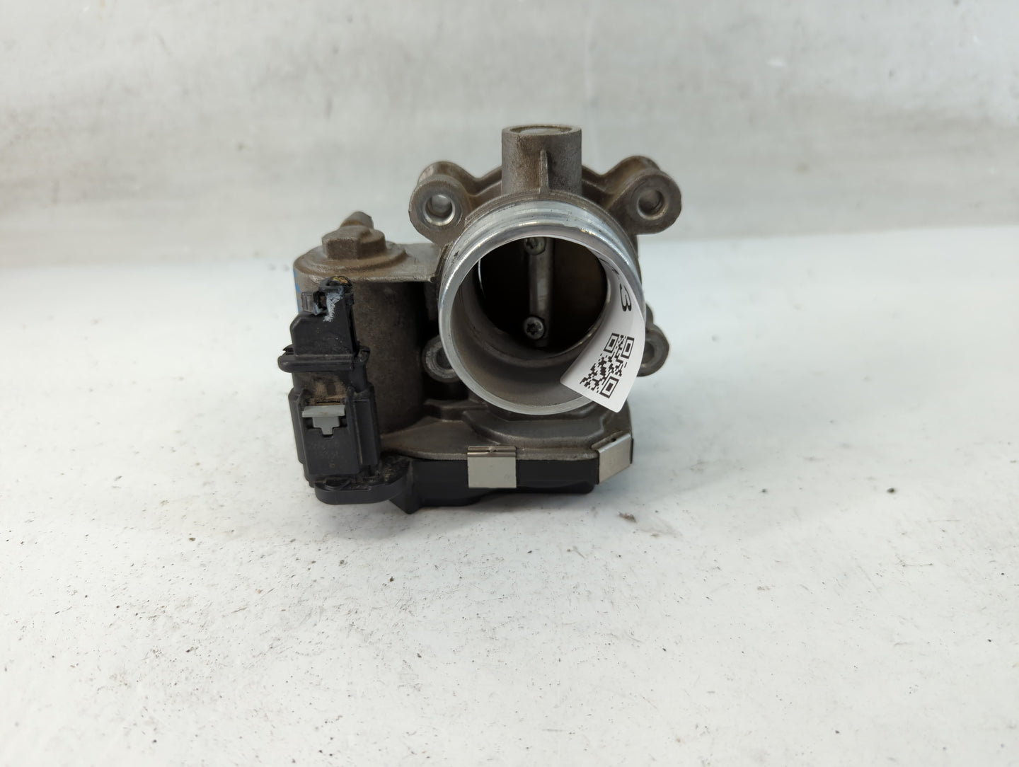 2018-2022 Chevrolet Equinox Throttle Body P/N:12671379AA Fits Fits 2016 2017 2018 2019 2020 2021 2022 OEM Used Auto Parts - 