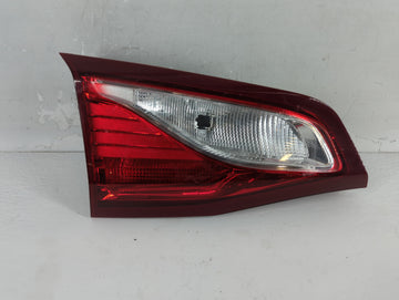 2018 Chevrolet Equinox Passenger Right Side Deck Lid Mounted Tail Light - Oemusedautoparts1.com