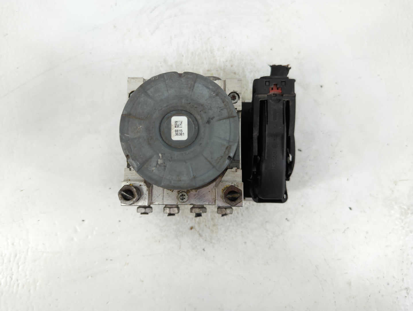 2019-2020 Chevrolet Equinox ABS Pump Control Module Replacement P/N:84560133 Fits Fits 2019 2020 2021 2022 OEM Used Auto Par