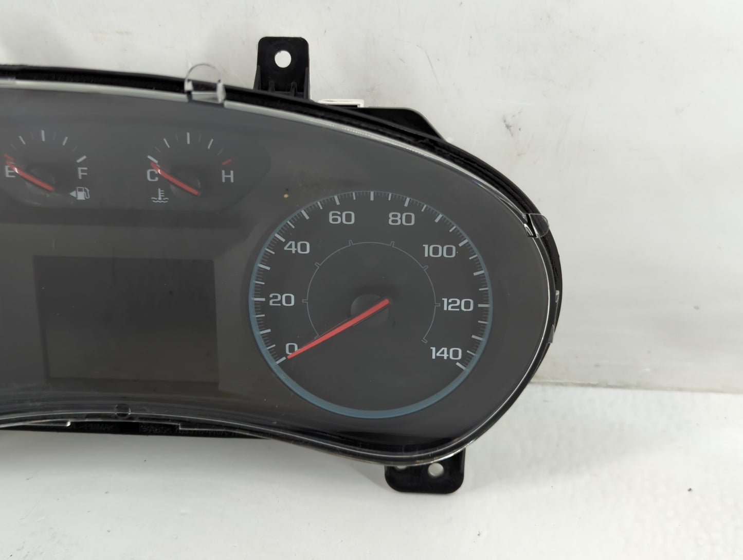 2019 Chevrolet Equinox Instrument Cluster Speedometer Gauges P/N:84528861 Fits OEM Used Auto Parts - Oemusedautoparts1.com