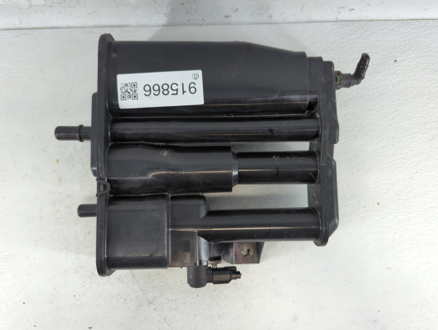 2019 Chevrolet Equinox Fuel Vapor Charcoal Canister 915866 - Oemusedautoparts1.com