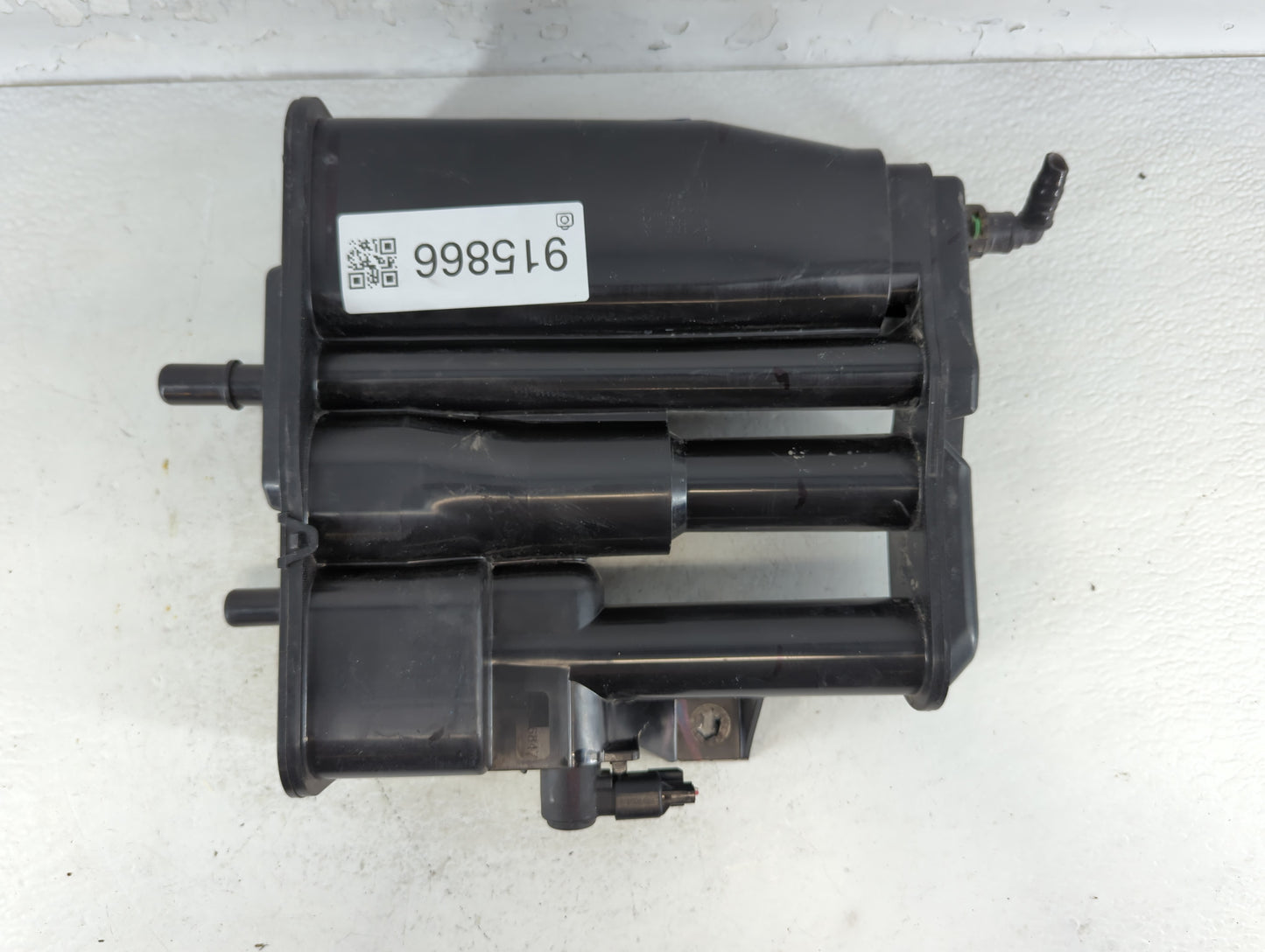 2019 Chevrolet Equinox Fuel Vapor Charcoal Canister 915866 - Oemusedautoparts1.com