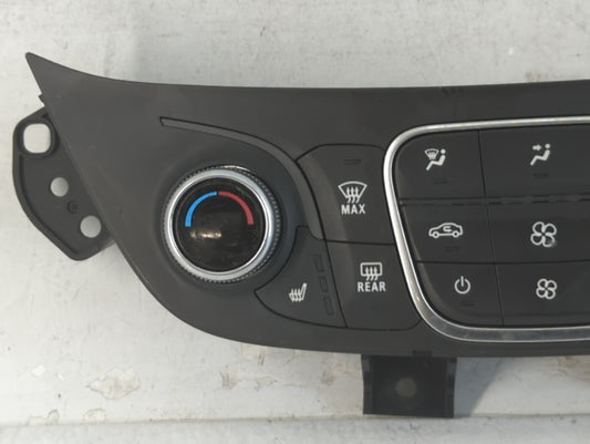 2019-2021 Chevrolet Equinox Climate Control Module Temperature AC/Heater Replacement P/N:84422506 Fits Fits 2019 2020 2021 OEM Used Auto Parts